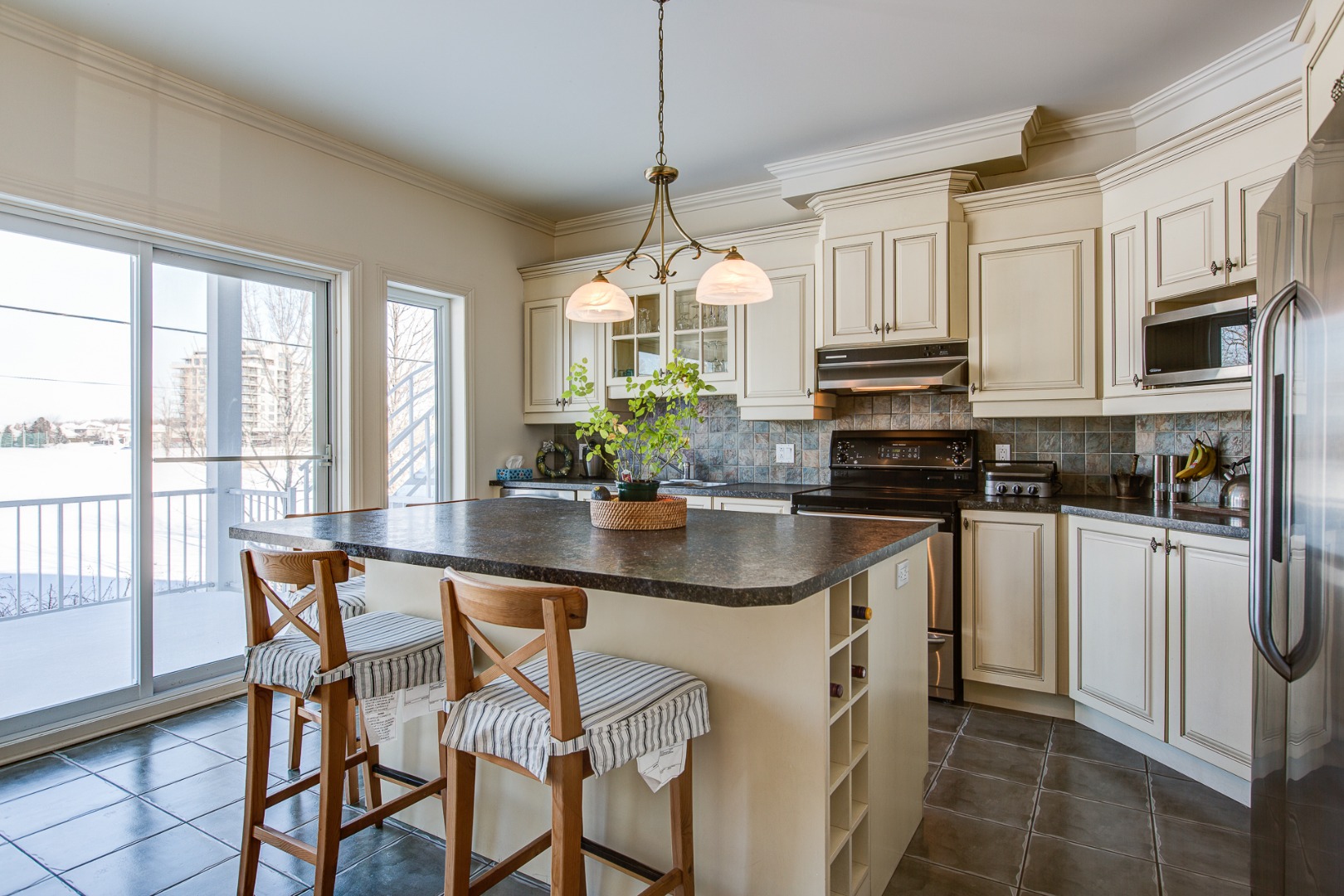 Steve Rouleau / Remax du cartier Montréal Maison à vendre Laval 3611 rue des Abénakis