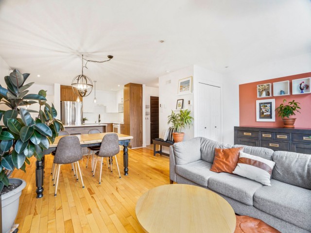 0001--Condo_à_vendre_-_5743_Rue_Cartier_-_Rosemont_-_010.jpg