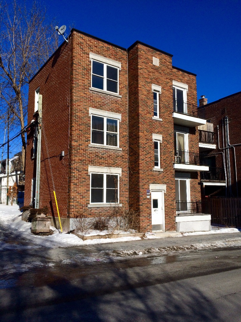 Triplex à vendre Ville-Marie - 2407-2411, rue de Rouen