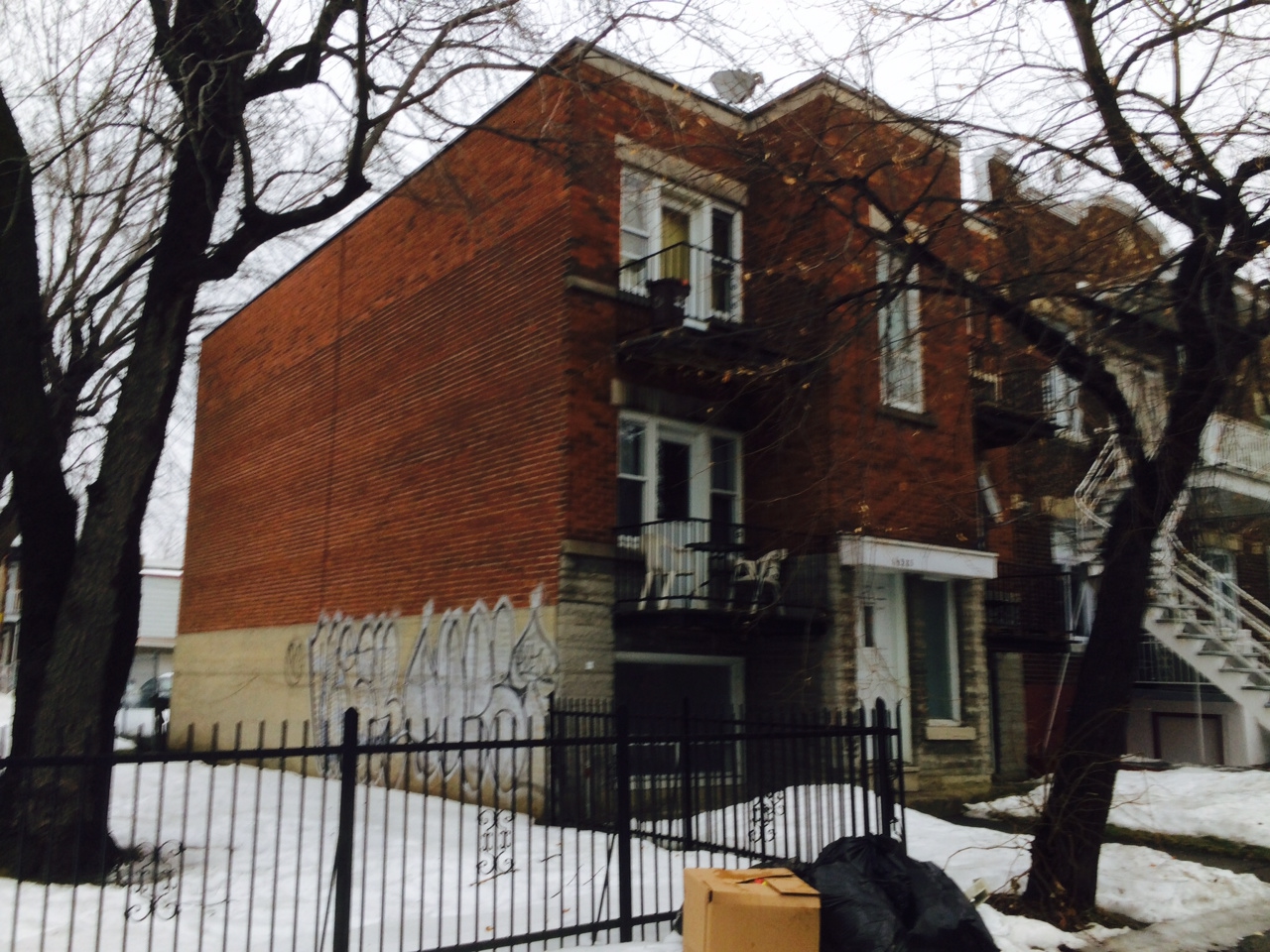 6 Plex à vendre Rosemont - 6325 Av. De Lorimier