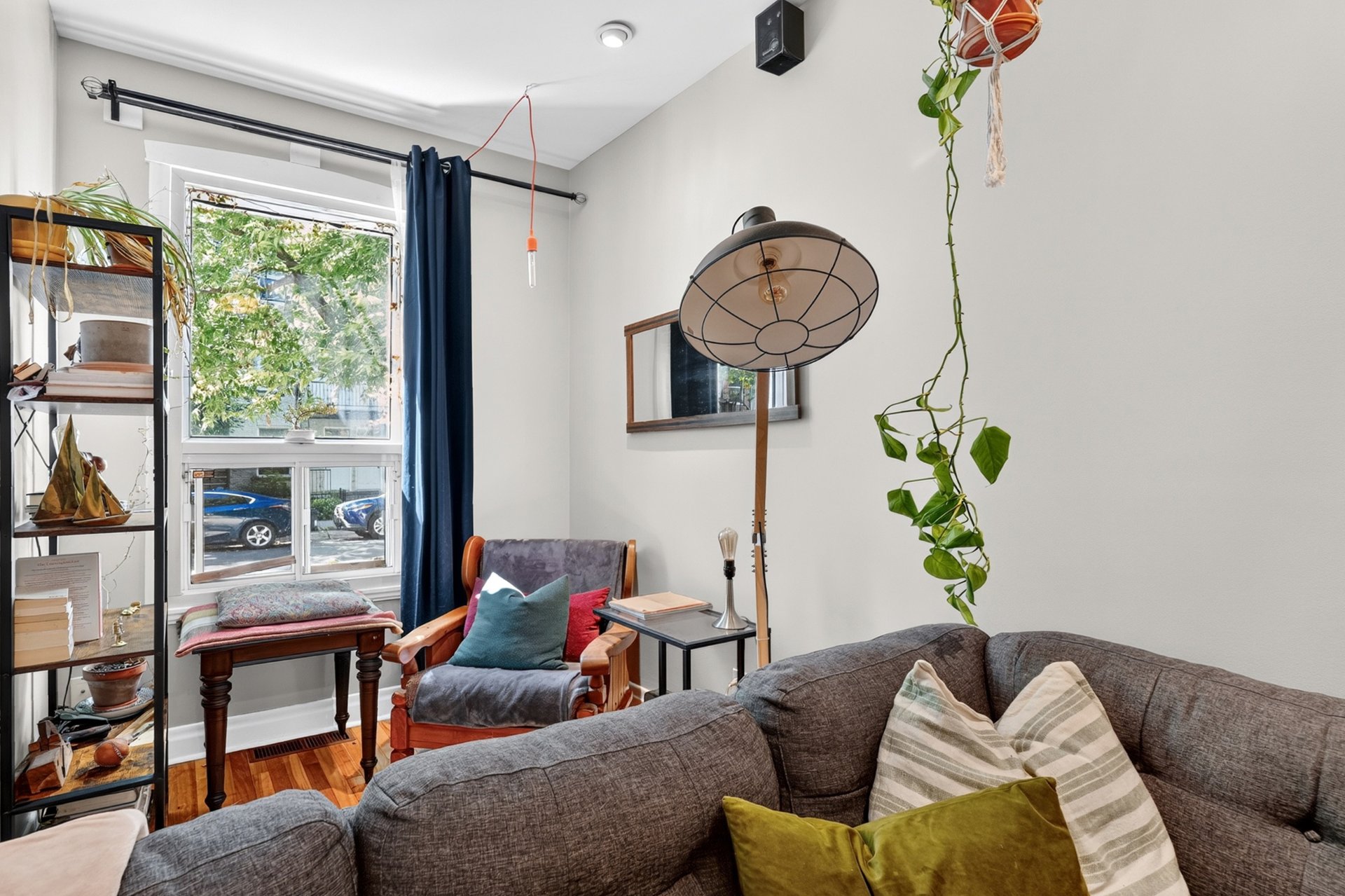 Living room, triplex for sale in Plateau-Mont-Royal