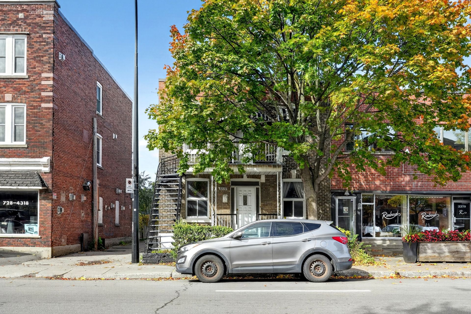 Frontage, duplex for sale in Rosemont